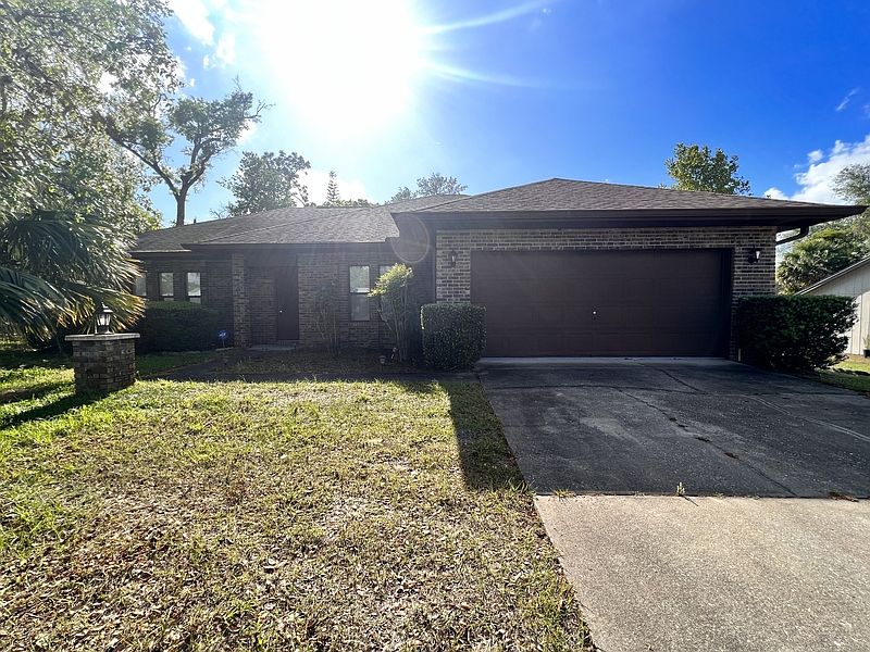 1st image of 820 Hanford Dr