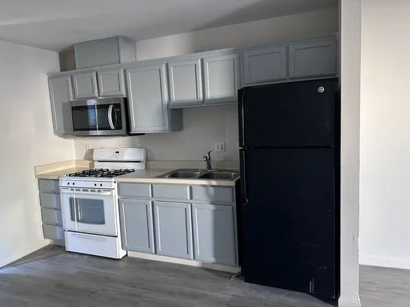 276 W 6th St #C, Westmorland, CA 92281