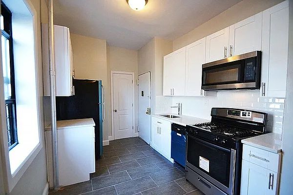 Rented by Bruma Realty LLC | media 13