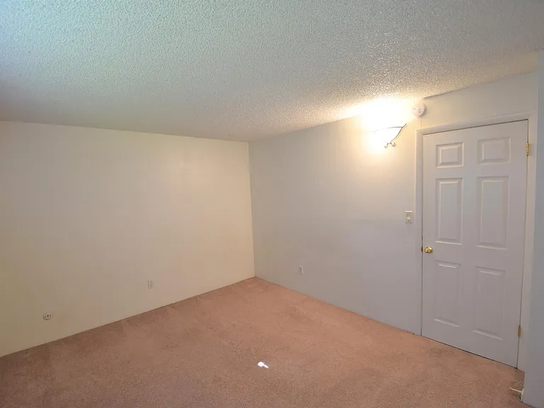 3161 Madison Ave #R-309 — Photo 9