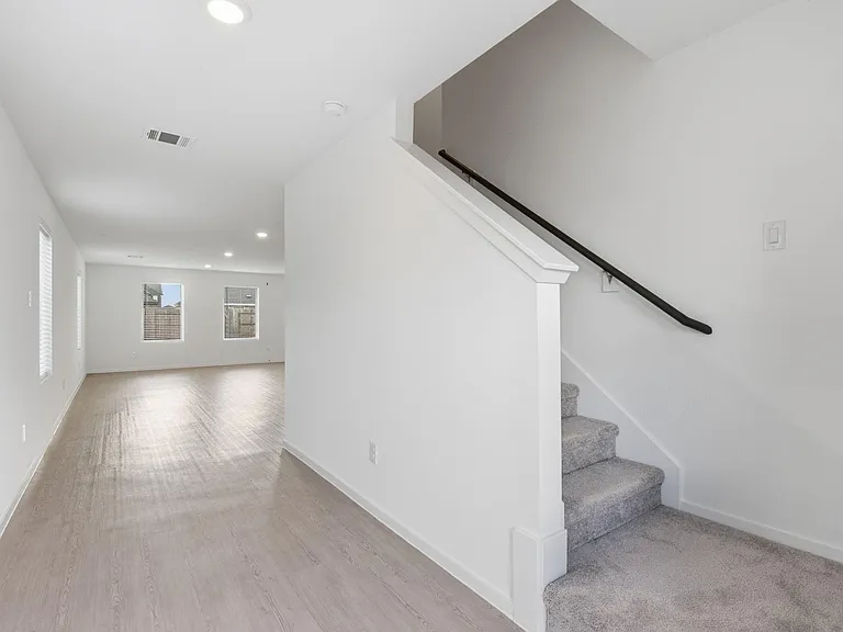 6323 Geyser Starish Dr — Photo 4