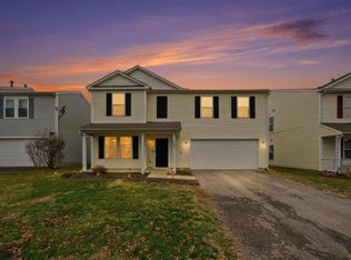 7502 Canal Highlands Blvd, Canal Winchester, OH 43110