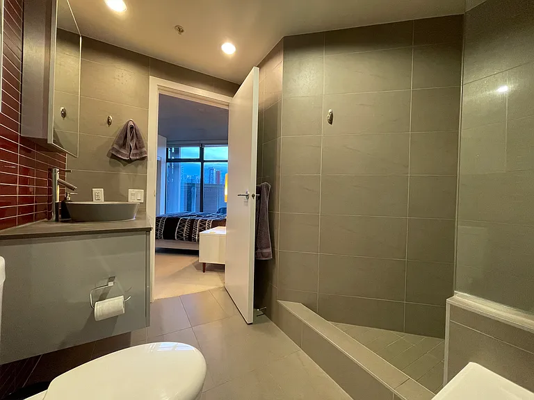 128 Cordova St W #1806 — Photo 13