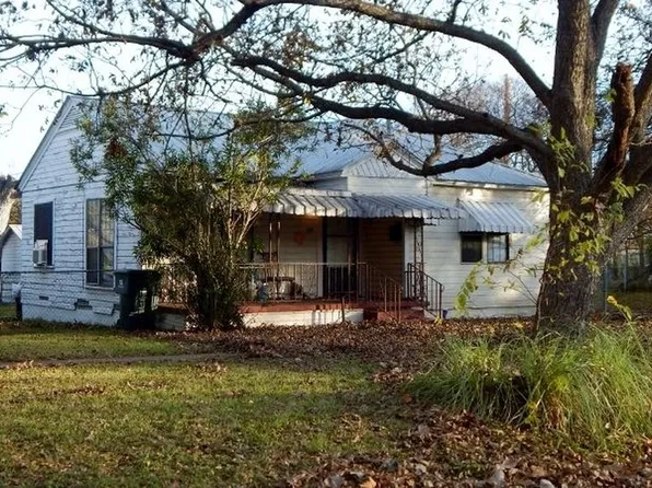 1019 S 3rd St, Temple, TX 76504