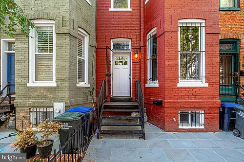 606 Q St NW Photo 1