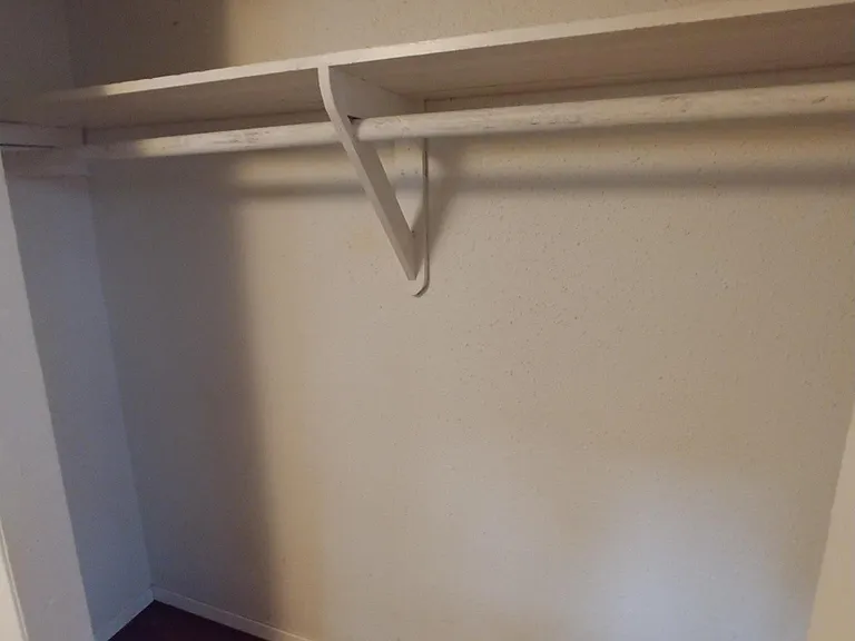 3924 Canyon Lake Dr #3 — Photo 3