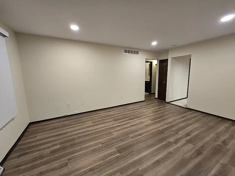 1436 Camellia Dr #2 — Photo 4