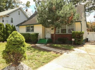 101 W Centennial Ave, Roosevelt, NY