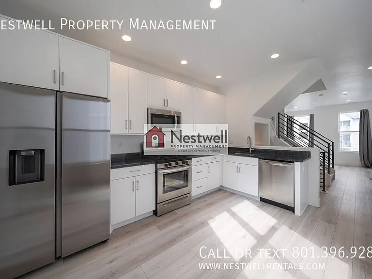 5176 W Black Twig Dr — Photo 2