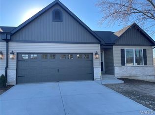 1599 Belleau Creek Rd #2-B, Ofallon, MO
