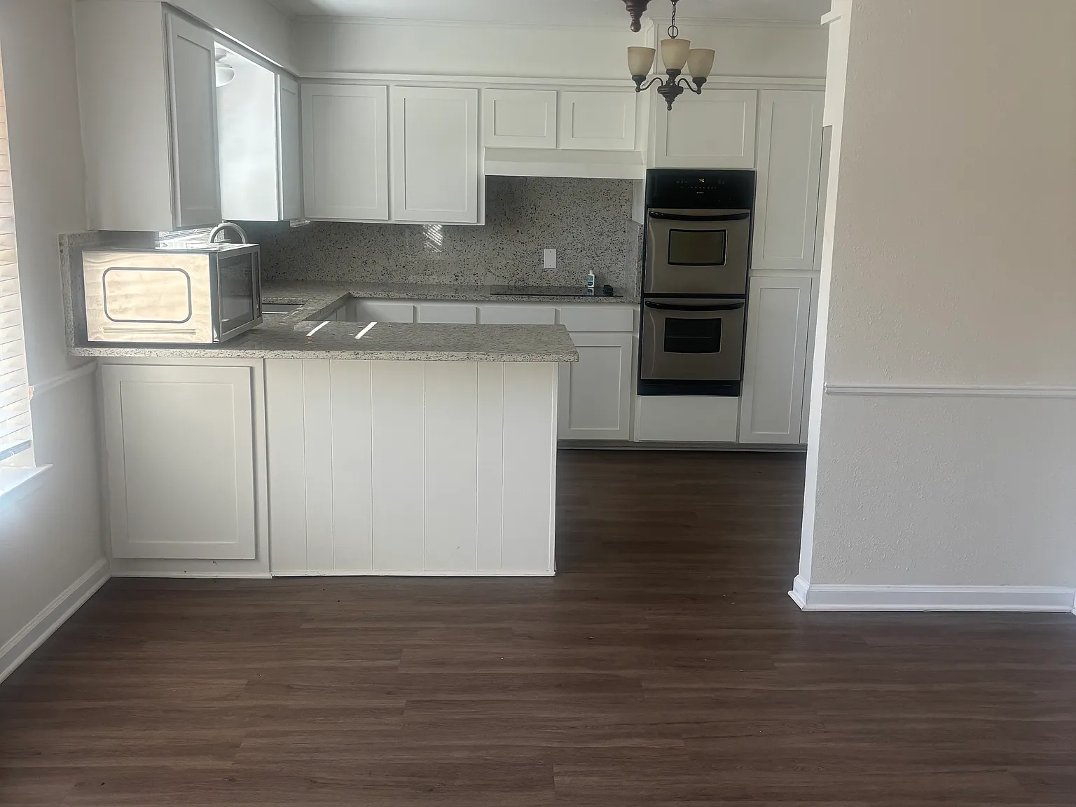 3 bed, 1679 sqft, $2,200 — Photo 2