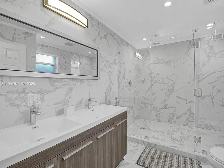 9072 Froude Ave — Photo 28