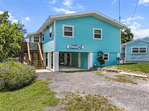 2190 S Seaport Point, Crystal River, FL 34429