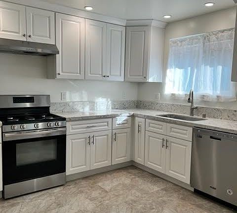4th image of 201 S Baldwin Ave APT 4