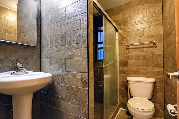 Rented by Highline Residential | media 14