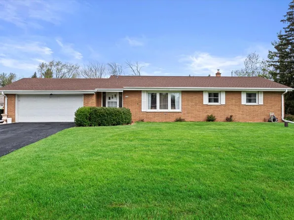 2140 West Woodward DRIVE, Oak Creek, WI 53154