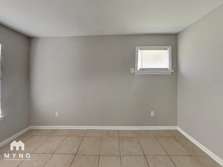 4420 Double Tree Rd — Photo 9