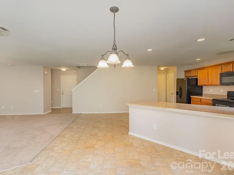 6442 Ridgeview Commons Dr — Photo 8