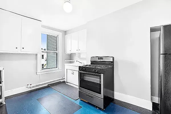 Rented by Compass | media 6