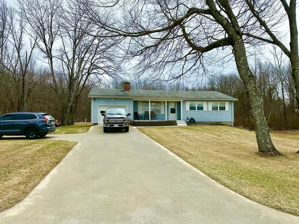 172 S Maple St, Hadley, MA 01035