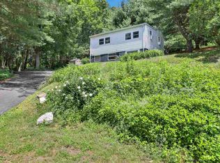 1117 Jackson Corners Rd, Red Hook, NY 12571