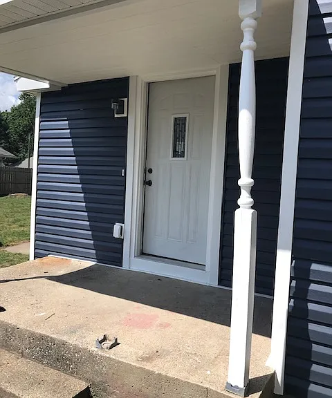 154 W Jefferson St — Photo 1