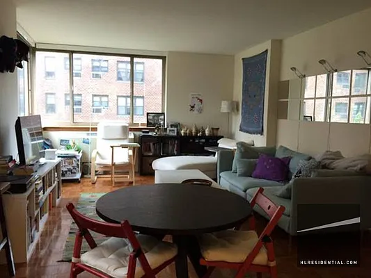 Rented by Highline Residential | media 3