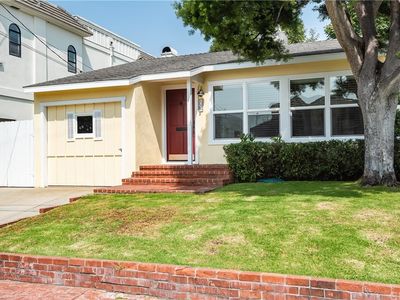 641 27th St, Manhattan Beach, CA, 90266