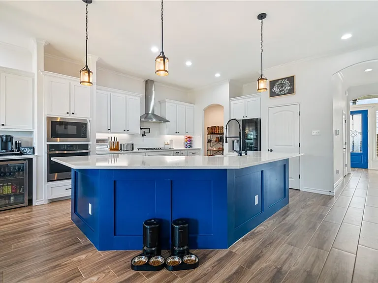 11526 S Creek Dr — Photo 8