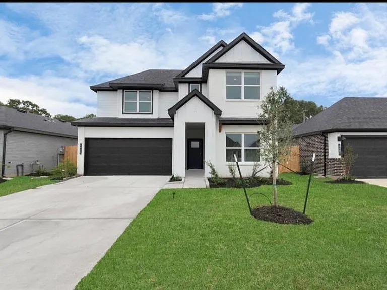 1606 Westway Dr — Photo 1