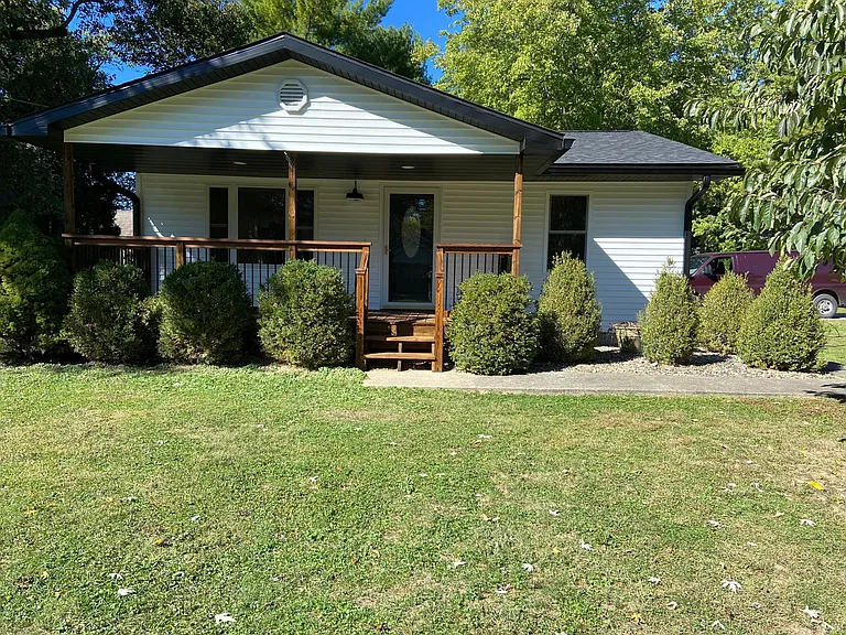 S Rockport Rd — Photo 1