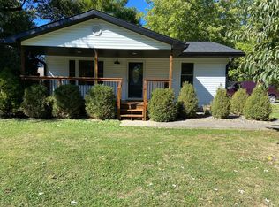 2202 S Rockport Rd, Bloomington, IN 47403