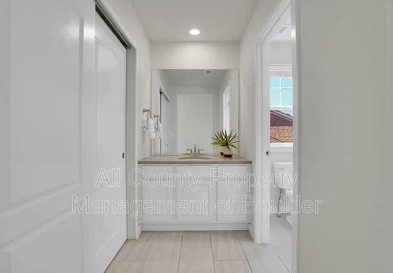 2334 Dinosaur Dr — Photo 19