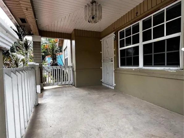 1866 SW 25th Ter #1-2, Miami, FL 33133