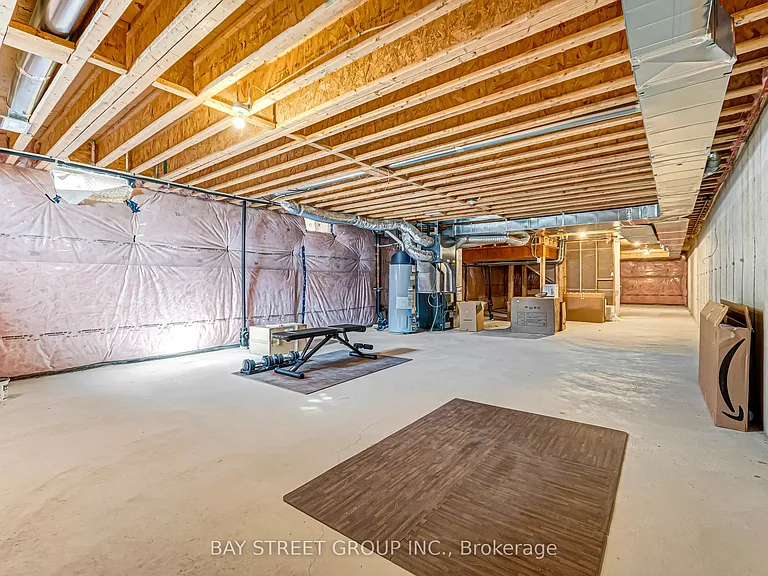 60 Mohandas Dr — Photo 47