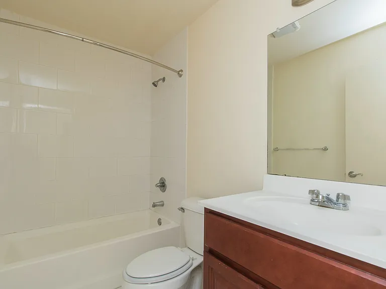 1505 W Master St #2 — Photo 20