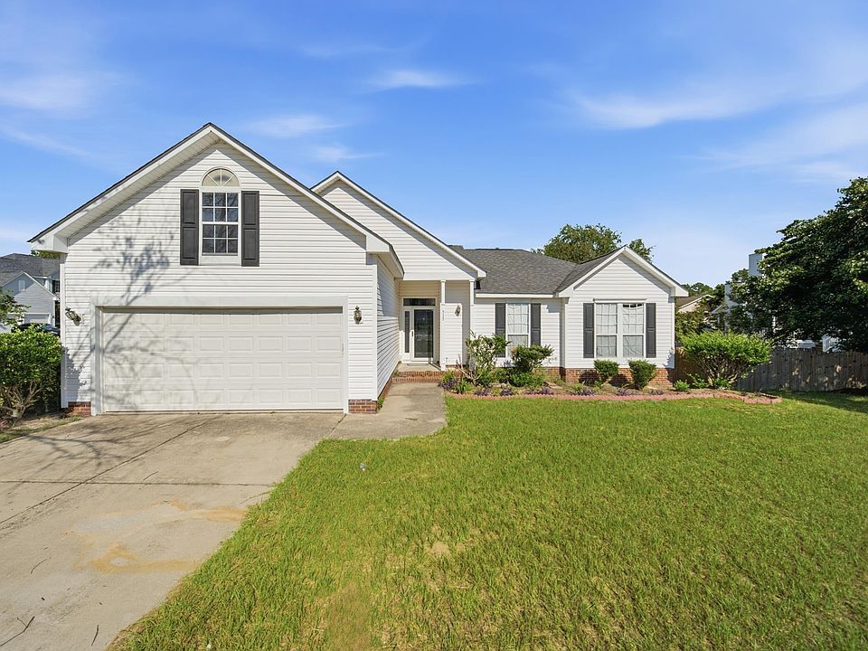 1st image of 517 Timber Crest Dr
