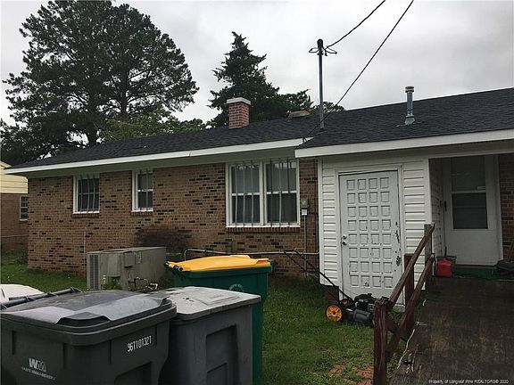 4th image of 2111 California Dr
