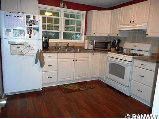2nd image of 1616 1st Ave E