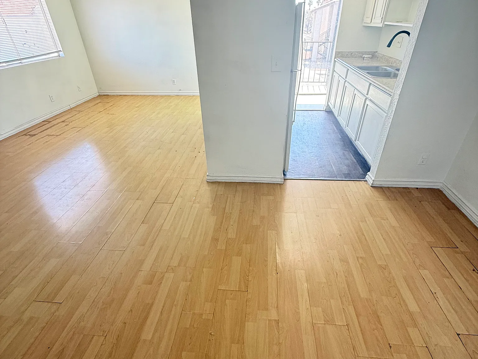 2 bed, 958 sqft, $1,350 — Photo 4