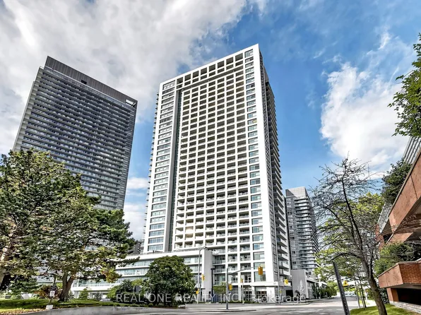 275 Yorkland Rd, Toronto, ON