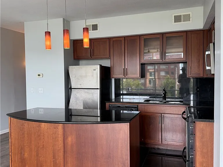 1237 Washington Ave #612 — Photo 9