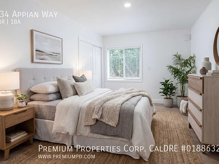 934 Appian Way — Photo 3