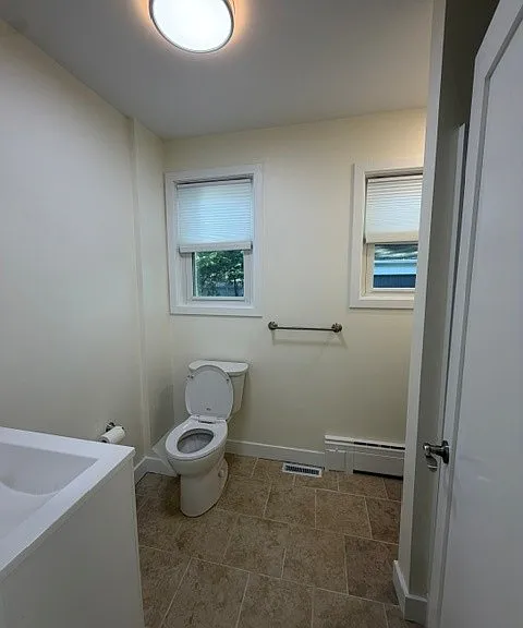 277 Waterman St — Photo 6