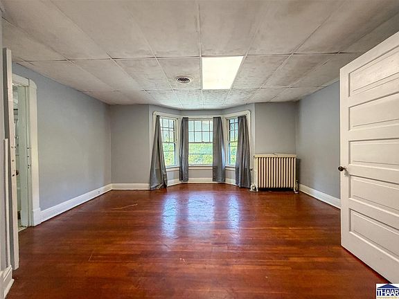 5th image of 2209 N 9th St