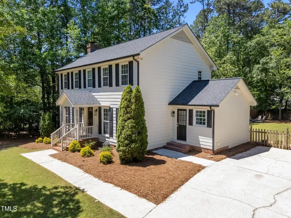 7204 Laketree Dr, Raleigh, NC 27615