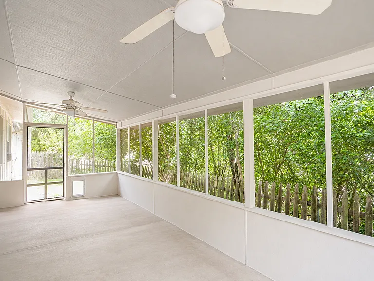 5201 Hedgewood Dr — Photo 13