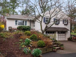 457 Ridgewood Rd, Maplewood, NJ 07040