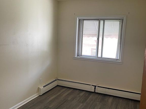4th image of 3529 Kingsland Ave APT 2