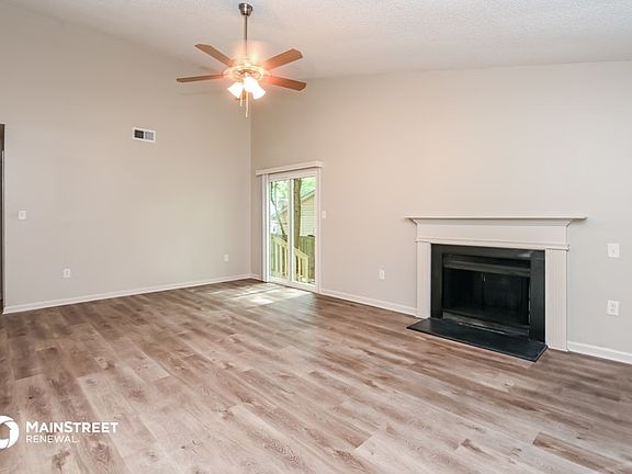 4th image of 8710 Mornington Dr